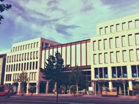 Moderne Architektur in Heilbronn - TITEL (Heilbronner Bankhaus)