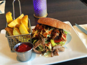 Yummy - Bahnlounge 1907 - Pulled Pork Burger (Titel)