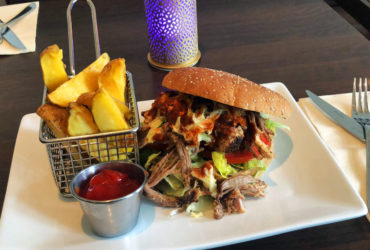 Yummy - Bahnlounge 1907 - Pulled Pork Burger (Titel)