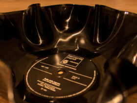 Retro-Weihnachtsgeschenke selbstgemacht - Schallplatten-Schüssel