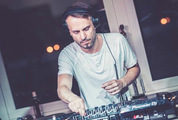 Behind The Beats - Frank Nova 1