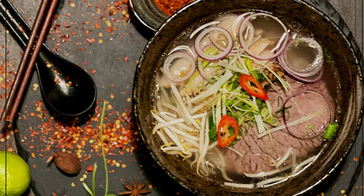 Yummy - Anroll Fusion Restaurant Heilbronn (Rindfleisch-Pho-Suppe)