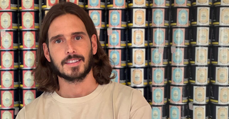 Hip Island Tobacco - Maximilian Carle