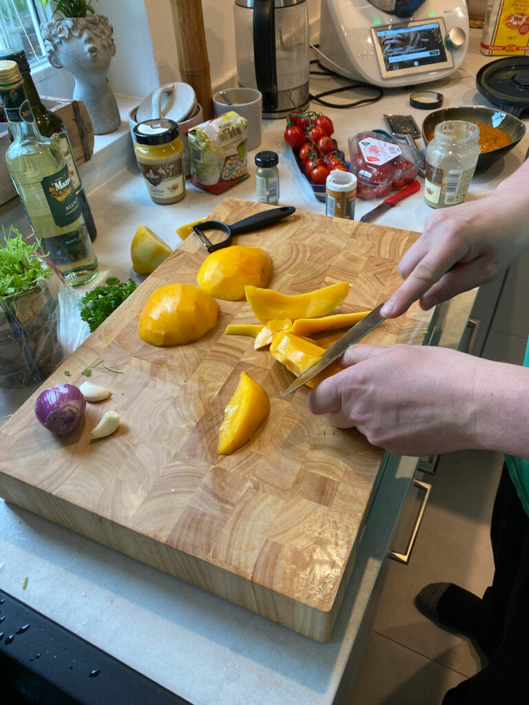 Gebackene Falafel, Hummus & Mangosauce - Rezept (5)