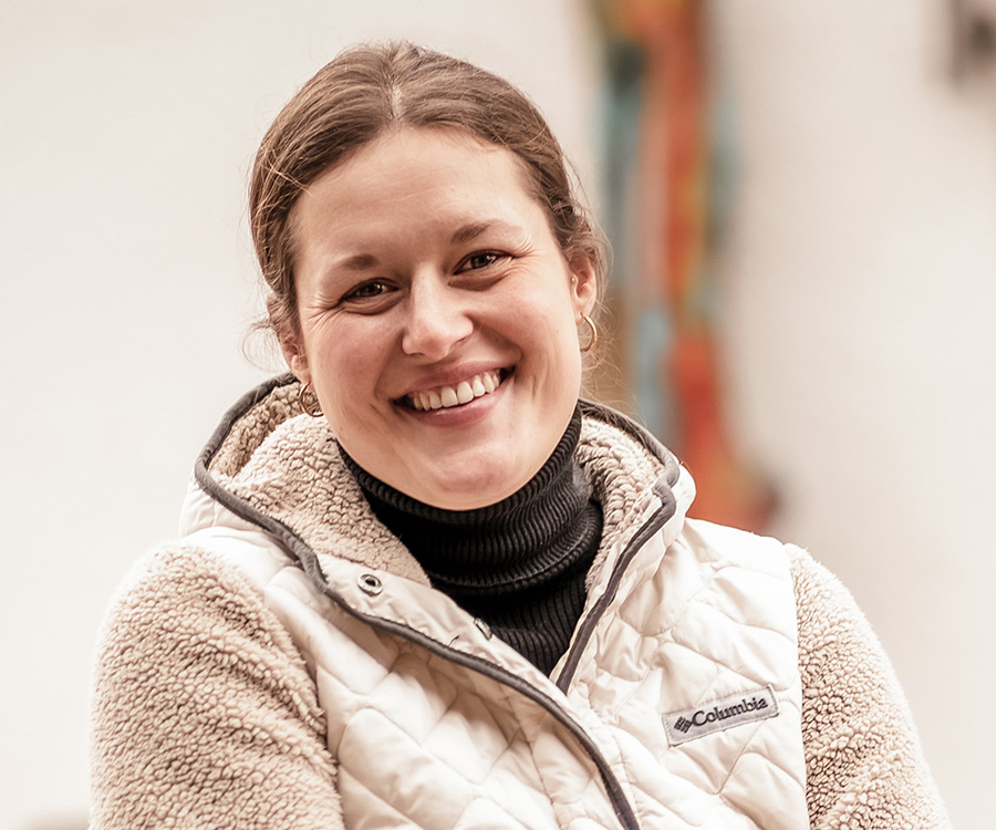 Talkbox (Social Media): Velia