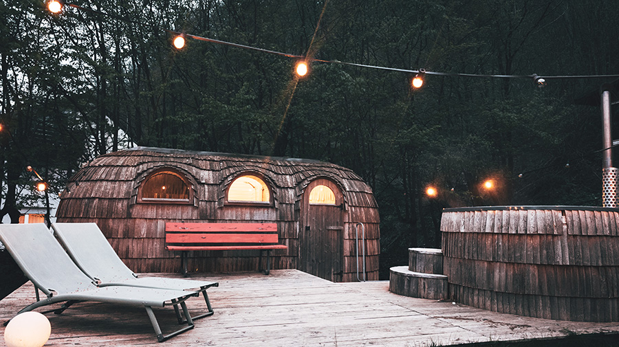 Sauna & Whirlpool im Außenbereich