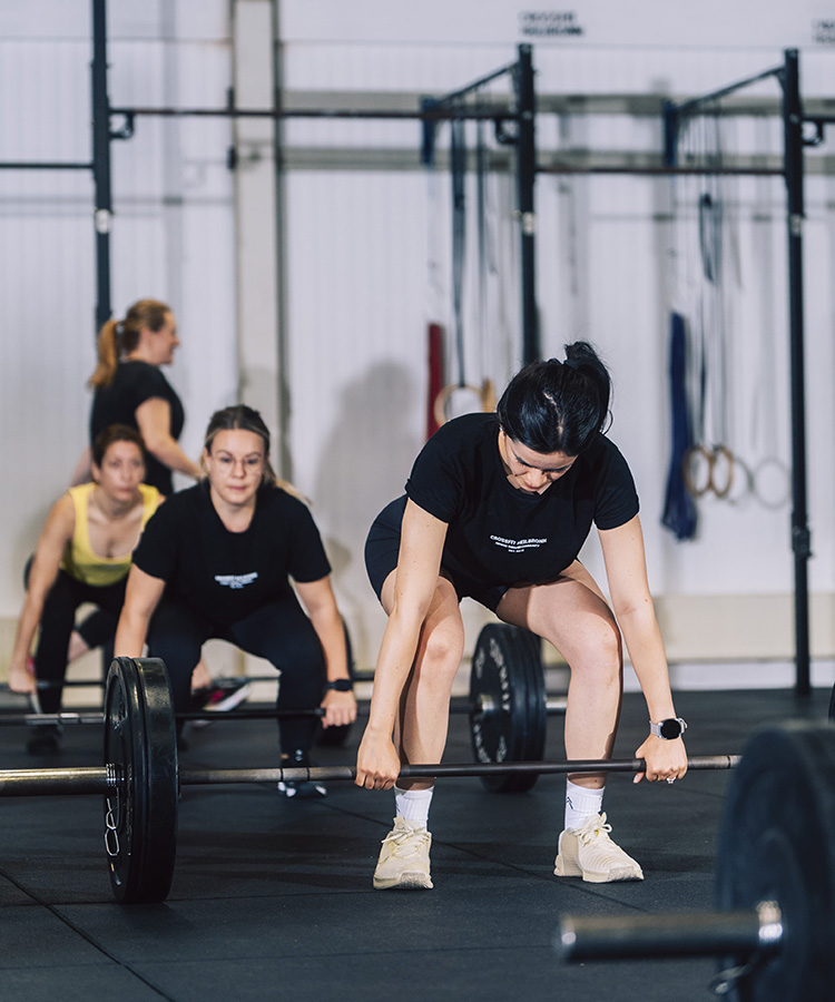 Frauen beim Muskelaufbautraining